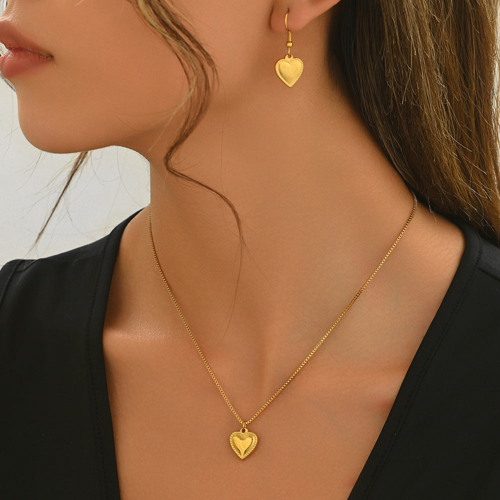 Lxalry 18K Gold Plated Symmetrical Heart Jewelry Set Mirror Polish Hypoallergenic Necklace Earrings For Women, Never Fade Luxury Gift With Precision-Cast Edges