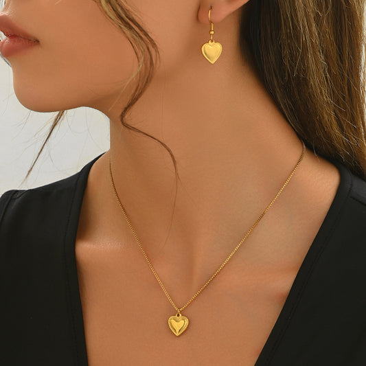Lxalry 18K Gold Plated Symmetrical Heart Jewelry Set Mirror Polish Hypoallergenic Necklace  Earrings For Women, Never Fade Luxury Gift With Precision-Cast Edges