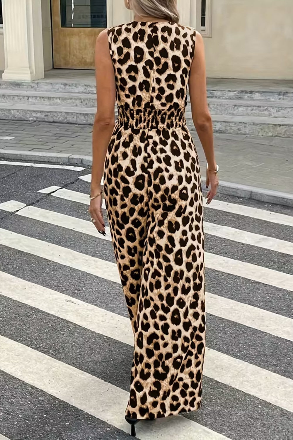 Women's High Waisted Leopard Print Sleeveless V-neck Jumpsuit