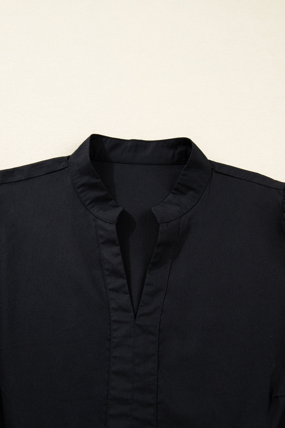 Black Contrast Trim Knot Cuffs Plus Size V Neck Mini Dress