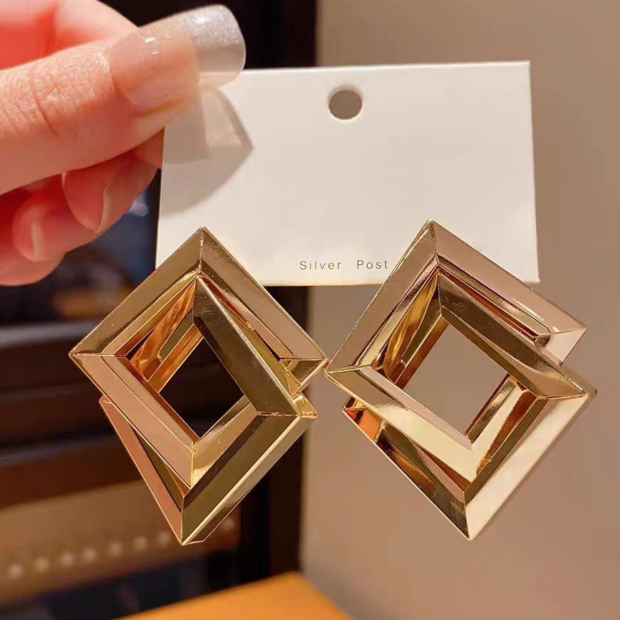 Metal Simplicity Rhombus Earrings Face Slimming