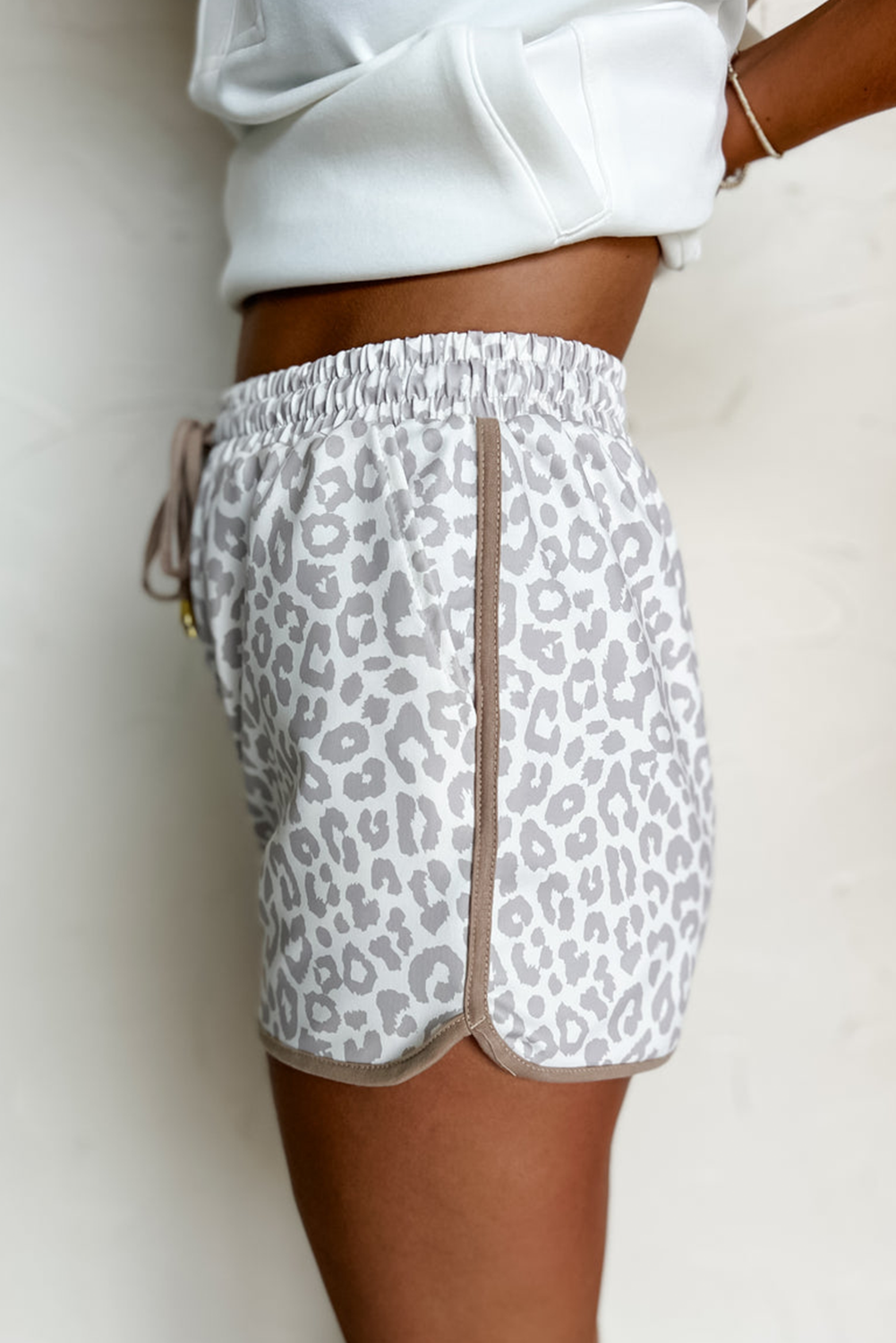 Pink Leopard Elastic Waistband Lace up Contrast Trim Casual Shorts
